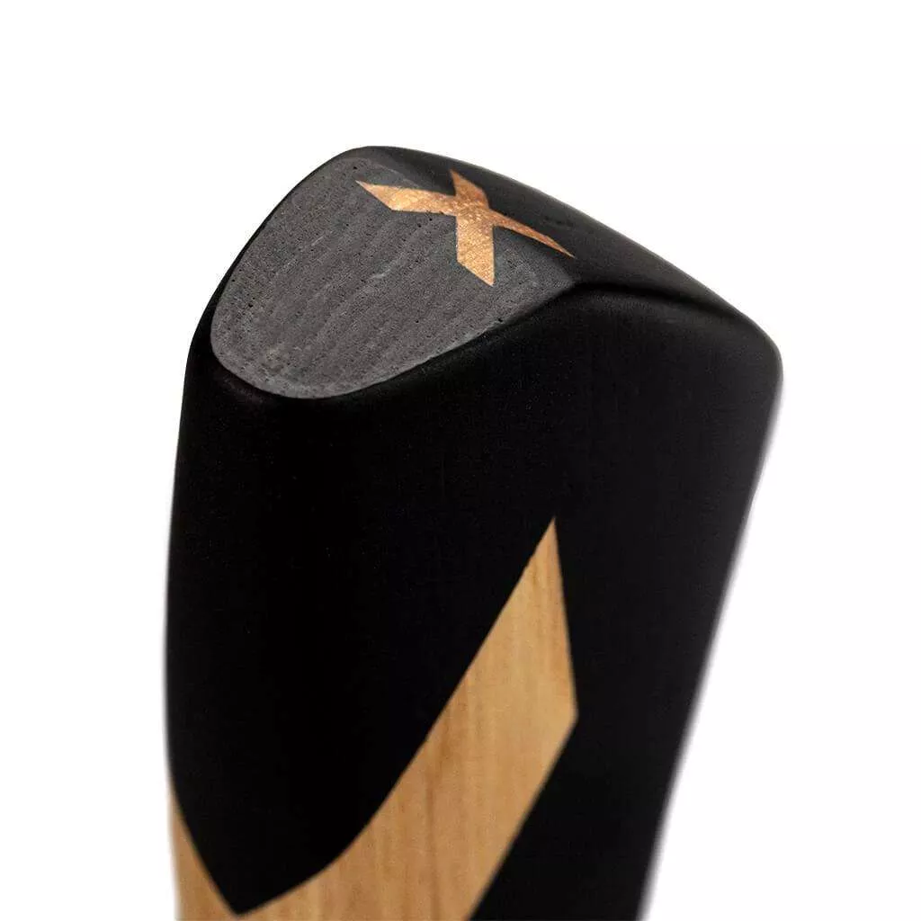 WOOX AX VOLANTE-THWNG AX,WOOD LOGO